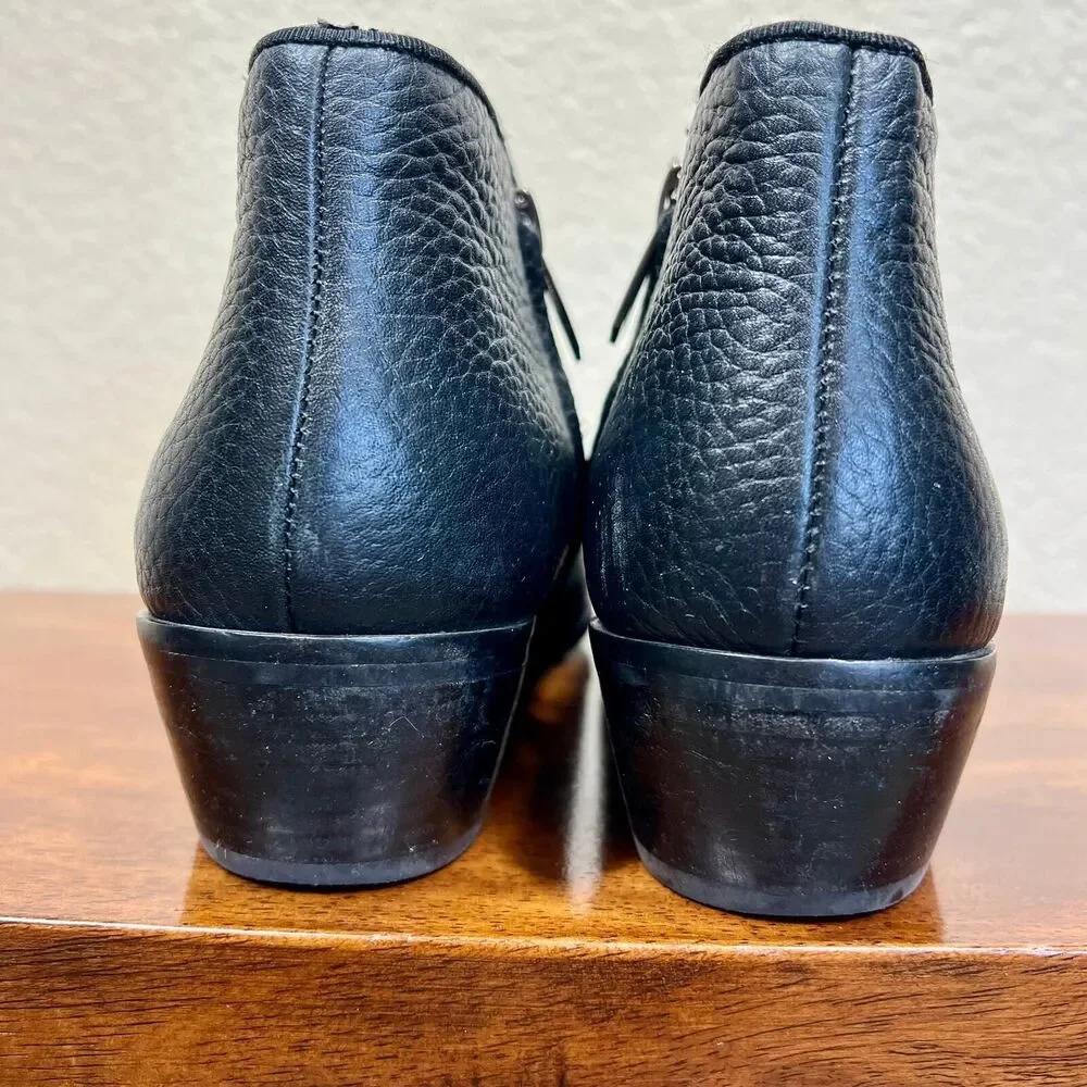 Sam Edelman Petty Ankle Booties black stacked heel round toe side zip size 7.5M